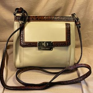 Brahmin Perfect leather bag w/adjustable strap
